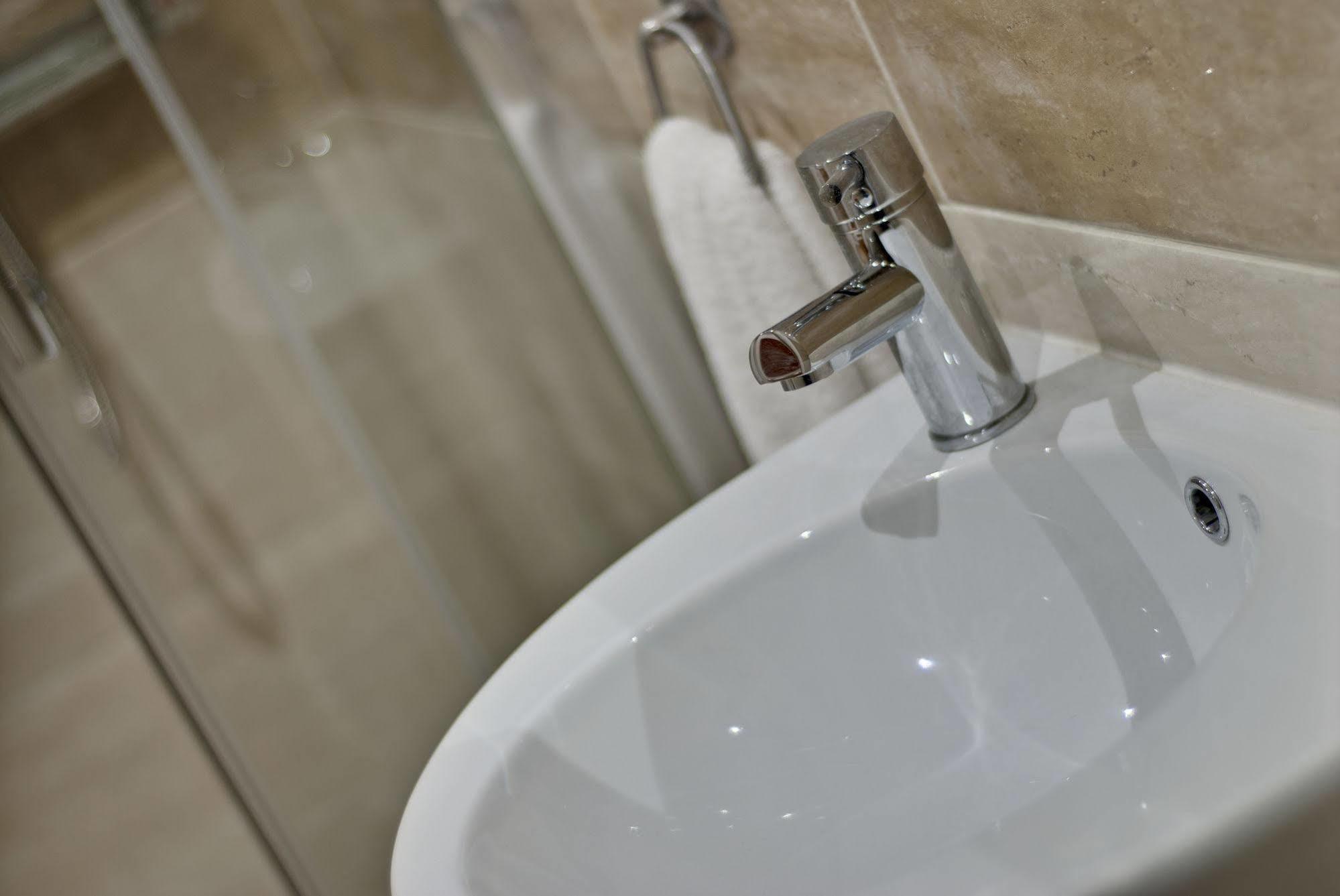 The Podworks Hotel Ливърпул Екстериор снимка